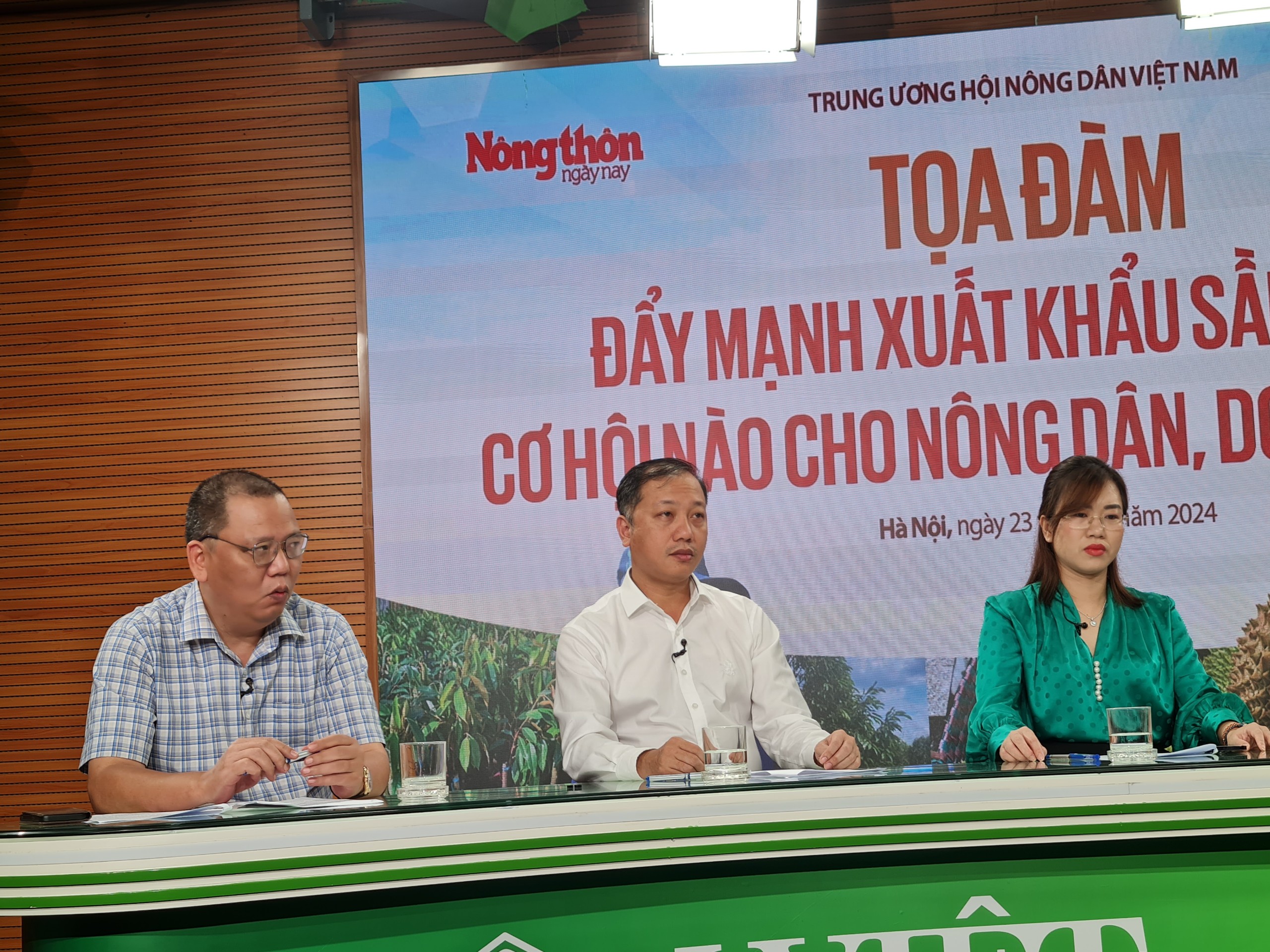 Tọa đàm đẩy mạnh xuất khẩu sầu riêng: Cần quan tâm đến chất lượng, nâng cao năng lực cho người làm ra trái sầu riêng- Ảnh 3. Tọa đàm đẩy mạnh xuất khẩu sầu riêng: Cần quan tâm đến chất lượng, nâng cao năng lực cho người làm ra trái sầu riêng- Ảnh 3.