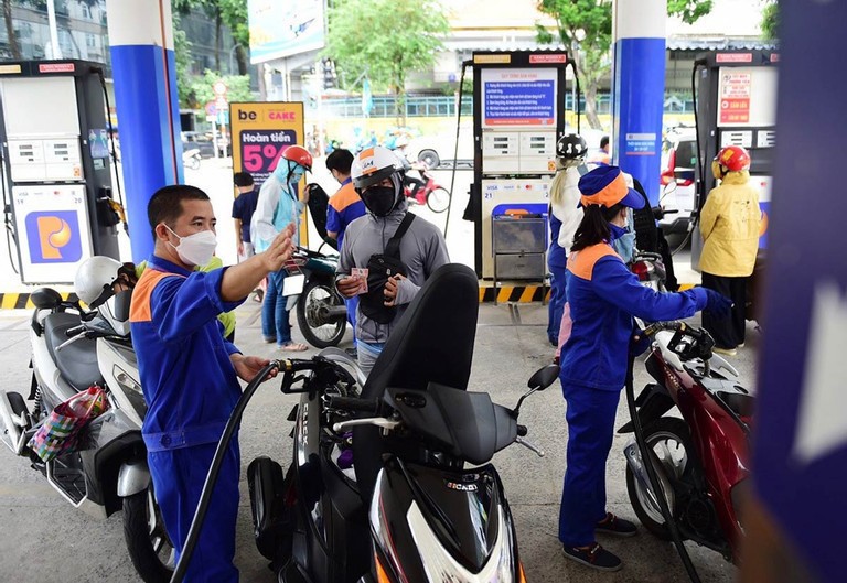 Bộ Công Thương sẽ chốt phương án bỏ hay giữ Quỹ bình ổn xăng dầu Bộ Công Thương sẽ chốt phương án bỏ hay giữ Quỹ bình ổn xăng dầu