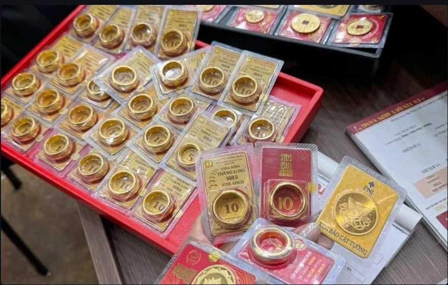 Tại Việt Nam, giá vàng SJC cũng ghi nhận mức tăng đáng kể. Ảnh: Internet.