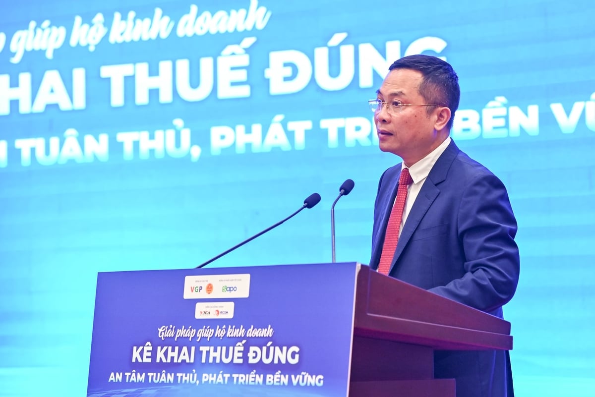 Tổng Giám đốc Cổng Thông tin điện tử Chính phủ Nguyễn Hồng Sâm chia sẻ tại sự kiện. Ảnh: Tùng Đinh.